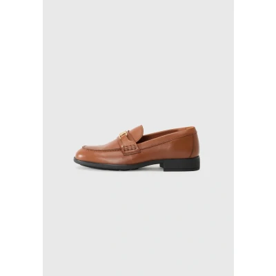 Afbeelding van Tommy Hilfiger TH LOGO Instappers, Dames, Maat: 38, Cinnamon bark Leer