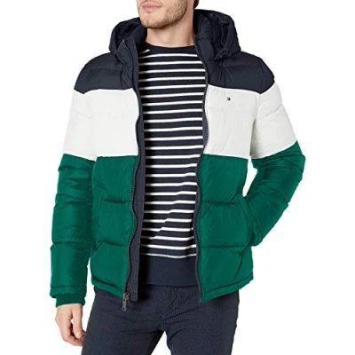 Afbeelding van Tommy Hilfiger heren Down Alternatieve bovenkleding Jas Klassieke Puffer met capuchon, Groene combinatie, B08F46P6GZ