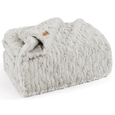 Afbeelding van UGG Amanda plaid zachte deken 127 x 177,8 cm warme accentdeken voor bank of bed gezellige huisdecoratie steen