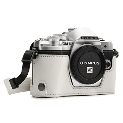 Afbeelding van MegaGear Ever Ready Leren Camera Halve Tas met Draagriem en Batterijtoegang voor Olympus Om D E M10 Mark III Wit