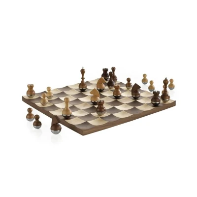 Afbeelding van Umbra houten schaakset Wobble