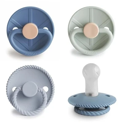 Afbeelding van FRIGG Multipack fopspeen van siliconen, 4 stuks, gemaakt in Denemarken, symmetrische speen kersenvorm, (Skyline Serenity, maat 2 (6 18 maanden)