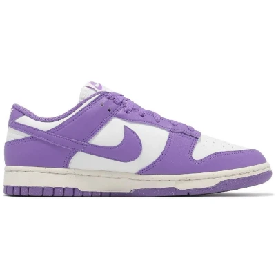 Afbeelding van Nike Sportswear DUNK LOW NEXT Nature Sneakers laag, Dames, Maat: 40, Summit white/black raspberry Hoogwaardig imitatieleer