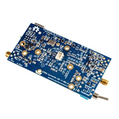 Afbeelding van Ham It Up v1.3 Barebones RF upconverter voor software gedefinieerde radio, werkt met de meeste SDR zoals HackRF en RTL (RTL2832U E4000 of R820T); MF/HF converter SMA stekkers