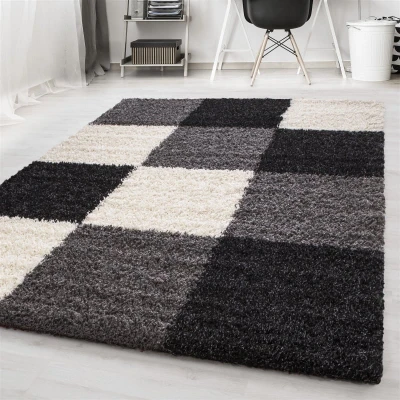 Afbeelding van Vloerkleed Life Shaggy Blocks 120x170cm Zwart 123vloerkleed.nl is de online webshop voor vloerkleden en woonaccessoires.