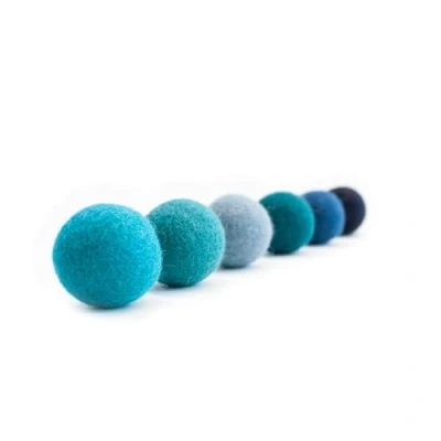 Afbeelding van LucyBalu® Vilten ballen voor katten, kattenspeelgoed, kattenballen van vilt, kattenspeelgoed 100% wol, natuurlijk speelgoed speelballen, Fair uit Nepal, 6 stuks, blauw