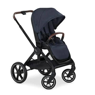 Afbeelding van hauck Premium buggy met beendekje Walk N Care, licht, lekbestendig, geveerde rubber banden, hoogteverstelbare zitting en telescoopstang, wendbaar, XXL kap 50+ uv bescherming, inklapbaar, marineblauw
