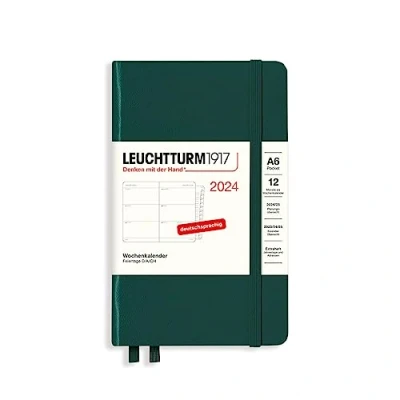 Afbeelding van LEUCHTTURM1917 Pocket 367623 weekkalender (A6) 2024, met extra boekje voor adressen en jubilea, bosgroen, Duits, 12 maanden