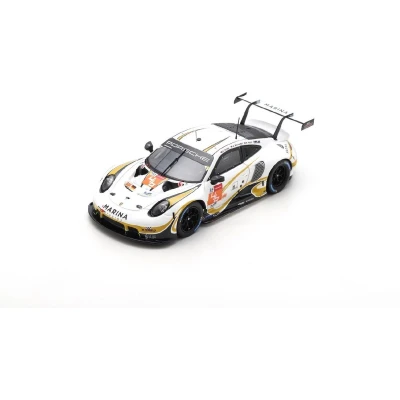 Afbeelding van het 1:43 Diecast model van De Porsche 991 2 4.2L RSR 19 Team Project 1 #46 24H LeMans 2021. rijders waren A. Buchardt / R. Foley en D. Olsen. fabrikant schaalmodel is Spark.Dit alleen online beschik