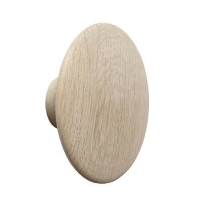 Afbeelding van Muuto Dots wandhaak eikenhout groot