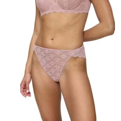 Afbeelding van Triumph dames Amourette tanga van kant in de kleur Oudroze, maat: 42