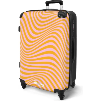 Afbeelding van NoBoringSuitcases.com® Koffer groot Rolkoffer lichtgewicht Roze met oranje golvende lijnen Reiskoffer 4 wielen Grote trolley XL 20 kg bagage