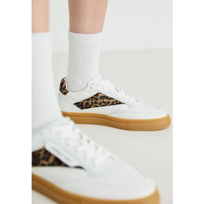 Afbeelding van Copenhagen Studios CPH90 MIX Sneakers laag, Dames, Maat: 36, White Schoenen