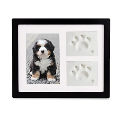 Afbeelding van Coryfeel Hond of kat poot prints huisdier gedenkteken drievoudige fotolijst 4x6 met klei impressie kit, perfecte aandenken voor dierenliefhebbers zwart/wit