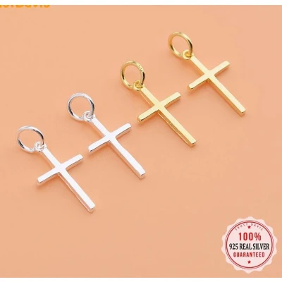 Afbeelding van Ketting met kruisje gold plated.