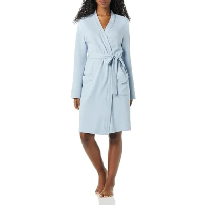 Afbeelding van Amazon Essentials Lichtgewicht gewafelde halflange badjas voor dames (verkrijgbaar in grote maten), Dusty Blauw, XXL