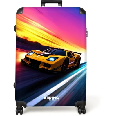 Afbeelding van NoBoringSuitcases.com® Koffer groot Reiskoffer lichtgewicht Gele raceauto bij kleurrijke zonsondergang Rolkoffer met 4 wielen Grote trolley XL 98 liter bagage