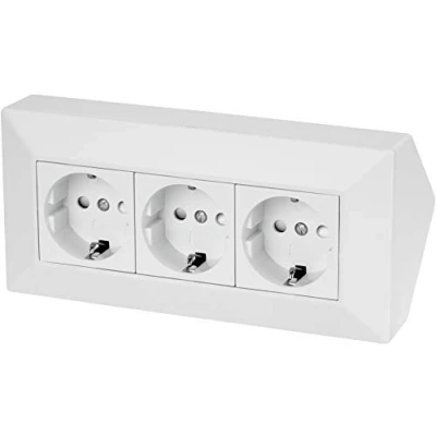 Afbeelding van 3 voudige opbouw stekkerdoos hoekstopcontact 230 V 16 A 3600 W wit mat