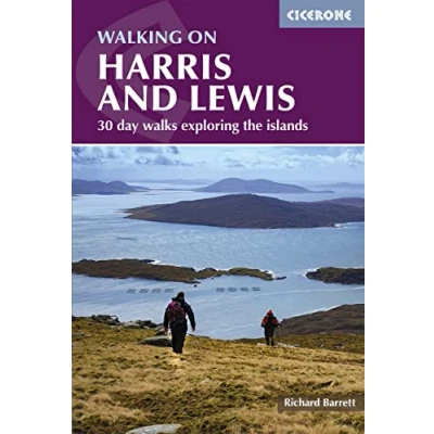 Afbeelding van Walking on Harris and Lewis: 30 day walks exploring the islands