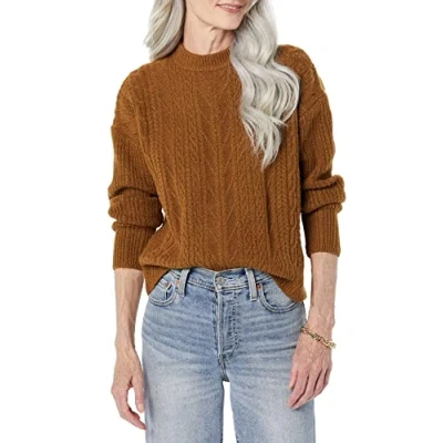 Afbeelding van Amazon Essentials Dames Soft Touch moderne kabel ronde hals trui (verkrijgbaar in grote maten), donker camel, L