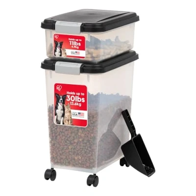 Afbeelding van Iris Ohyama, Kibble Box, Plastic (PP) Luchtdichte voerbak voor huisdieren met wielen, schep, klepdeksel, Set van 2, 35L, MP 8/MP 1, Zwart, 11.3 kg/33L en 12L