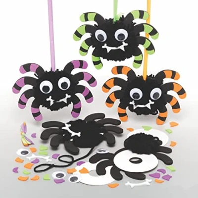 Afbeelding van Baker Ross FE674 Spider Pom Kits set van 3, ontwerp je eigen Halloween decoraties, knutselwerkjes voor kinderen om te maken, versieren en laten zien