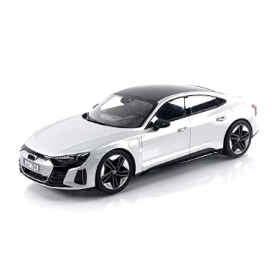 Afbeelding van het 1:18 Diecast model van De Audi GT RS E Tron 2021 in zilver. fabrikant schaalmodel is Norev. Dit alleen online verkrijgbaar