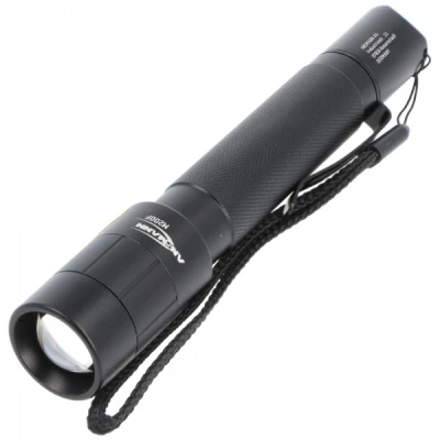 Afbeelding van Ansmann professionele zaklamp 5W LED met trap en eindeloze scherpstelling, inclusief 2 Mignon AA batterijen, verwijderbare houderclip polsband