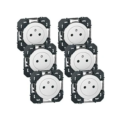 Afbeelding van LEGRAND Elektrisch wandstopcontact 16 A met aarding dooxie oppervlak stopcontact 2P + T vlak intrekbare bodem gemaakt in Frankrijk wit 6 stuks