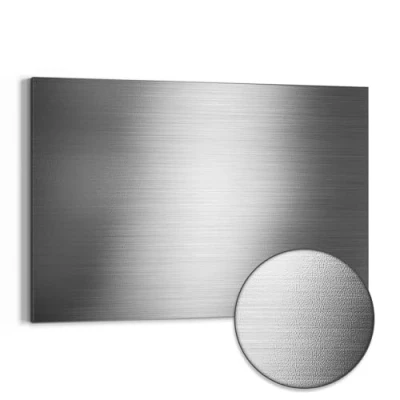 Afbeelding van DEQORI Metalen magneetbord, 90 x 60 cm groot, motief &quot;geborsteld aluminium&quot;, whiteboard voor alle magneten, wandbord keuken en kantoor, design magneetwand, prikbord, magnetisch