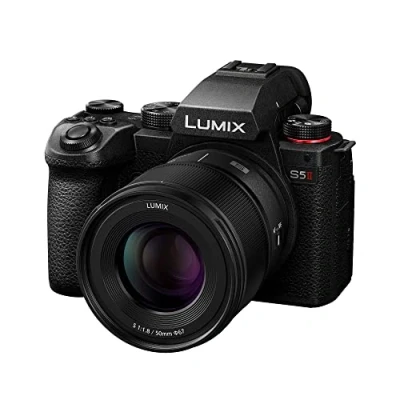 Afbeelding van Panasonic LUMIX S5 II Full Frame spiegelloze camera met nieuwe fase hybride AF, actieve I.S, onbeperkte 4:2:2 10 bits opname, 4K 60p en 6K 30p 50mm F1.8 L Mount lens DC S5M2CE
