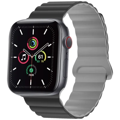 Afbeelding van Apple Watch Siliconen magnetisch bandje Zwart Geschikt voor Series 1/2/3/4/5/6/7/8/9/10/SE/Ultra/Ultra 2 (44/45/46/49 mm) /