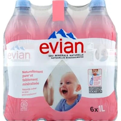 Afbeelding van Evian Natural Spring Mineral Bottled Water Set van 6 flessen 1L per fles Recyclebare container Natuurlijk hydraterend en verfrissend Geen extra smaak