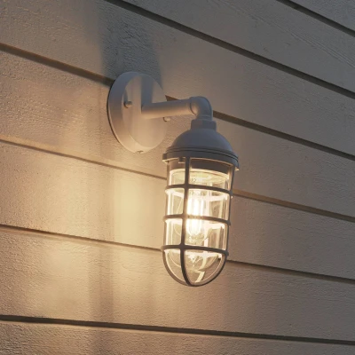Afbeelding van KonstSmide Witte wandlamp Olbia nostalgisch 7355 250