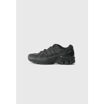 Afbeelding van New Balance 1906, herensneakers, Zwart, 40.5 EU