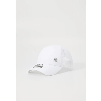 Afbeelding van New Era Flawless 9FORTY Trucker Unisex Pet, Maat: One Size, White
