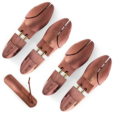 Afbeelding van Blumtal Dames en Heren Schoenspanner inc. Schoenlepel Ergonomisch design cederhout: 46 47, set van 2