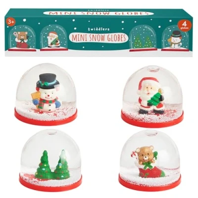 Afbeelding van THE TWIDDLERS 4 Mini Kerst Sneeuwbollen 5cm Assorti Kerstmis Feestelijke Ontwerpen voor Kousenvullers Feest Geschenk Zakjes Ornamenten en Decoraties