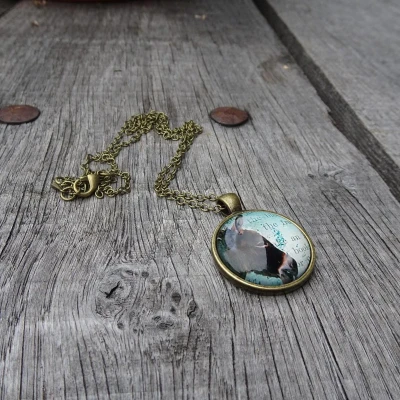 Afbeelding van GoedeDoelen.Shop Ketting Gemma Brons Ezel Dieren Sieraad Cadeautje Dierenwelzijn Wellness House