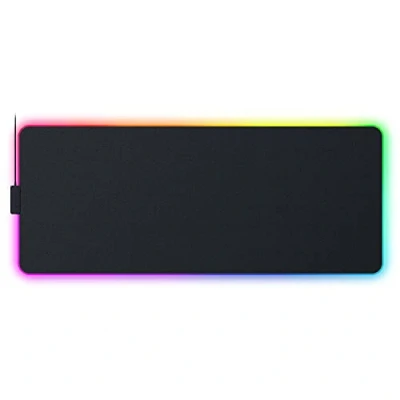 Afbeelding van Razer Strider Chroma Hybride muismat (19 RGB verlichtingszones, vergroot formaat, anti slip basis, water en vervormingsbestendig) L Zwart