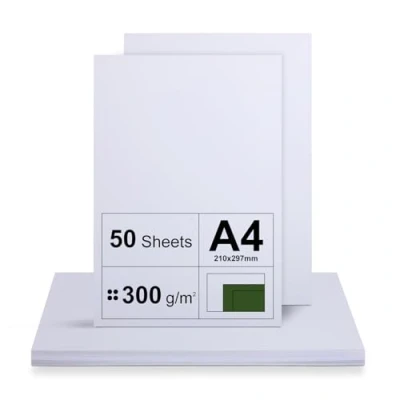 Afbeelding van Kartonnen papier, 300 g/m², 50 vellen dik papier voor printers, premium printerpapier, wit A4, onbedrukt knutselen, presentaties, wenskaarten, A4 printerpapier