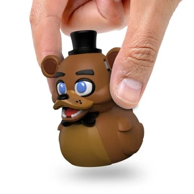 Afbeelding van TUBBZ Mini: Five Nights At Freddy&#039;s Freddy Fazbear Cosplaying Rubber Duck Vinyl Figuur