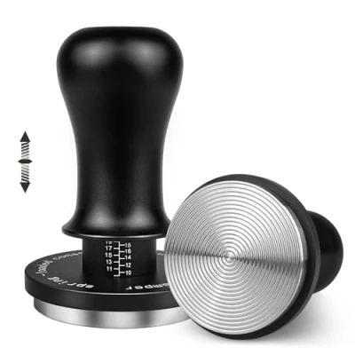 Afbeelding van HOLIHOKY 58 mm stamper, 30 lbs gekalibreerde constante druk koffiestamper voor portafilter, zelfnivellerende veerbelaste espressostamper met roestvrijstalen schroefdraadbasis, zwart