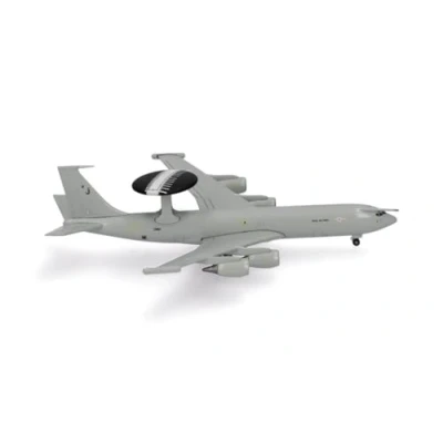 Afbeelding van herpa 536912 Boeing E 3D Sentry AEW.1 No. 8 Squadron RAF Waddington ZH101 1:500 Scale Miniature Collectible Model Without Base Metal Grey Small