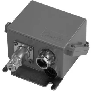 Afbeelding van Danfoss drukschakelaar g3 8 instelbaar 0 bar ip67 omgevingstemp 40 70 graden c 060 310066