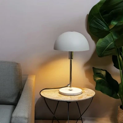 Afbeelding van Lightbox Pilz Tischlampe 36 cm Höhe Home Office Schreibtischlampe mit Wipp Schalter &amp; Standfuß aus Travertine Stein als Nachttischlampe, Büro Zubehör Metall in Schwarz Silberfarben