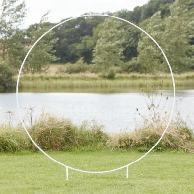 Afbeelding van Backdrop cirkel wit metaal Botanical Wedding Ginger Ray