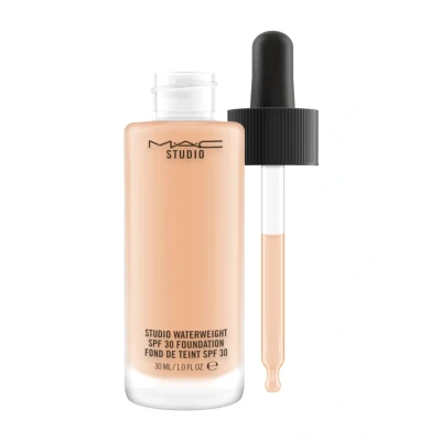 Afbeelding van MAC Cosmetics Studio Waterweight Foundation SPF30 NW22 30 ml