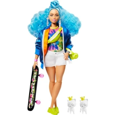 Afbeelding van Mattel Extra Doll #4 with Skateboard &amp; 2 Kittens