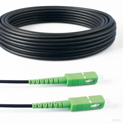 Afbeelding van Elfcam® Glasvezelkabel van afgeschermd staal, geschikt voor buiten en binneninstallaties, compatibel met Orange SFR Bouygues, SC/APC naar Singlemode Zwart, 5 m